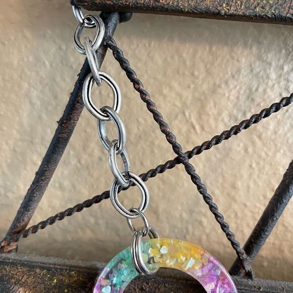 Sturdy colorful spring necklace - Picture 8 of 16